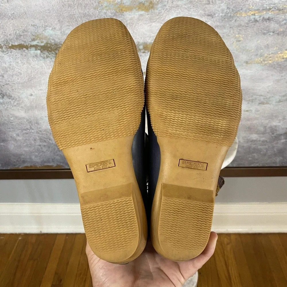 Sperry boots womens