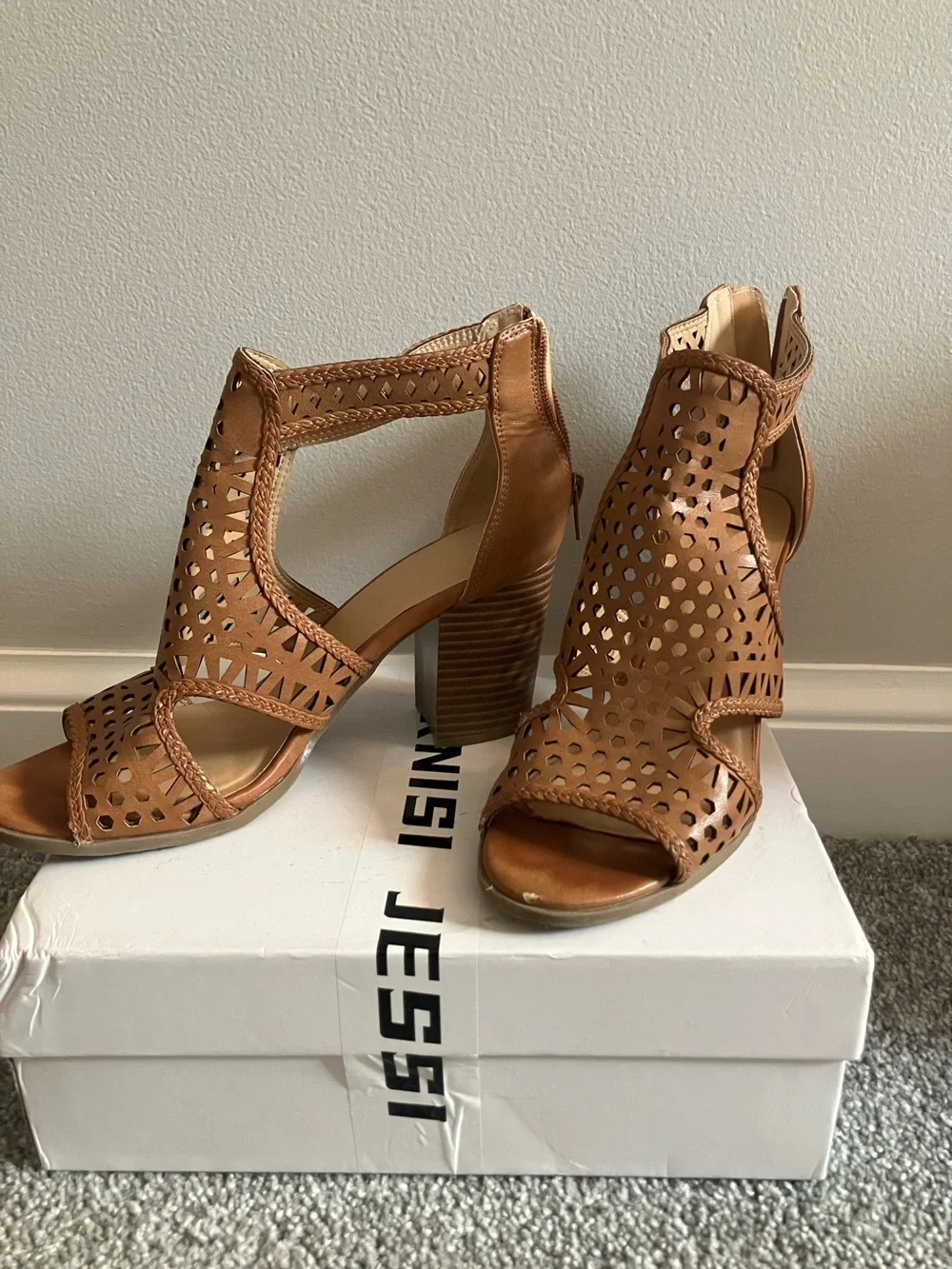 Women's Brown Square Heel with Mesh Cover size 8, 3.5