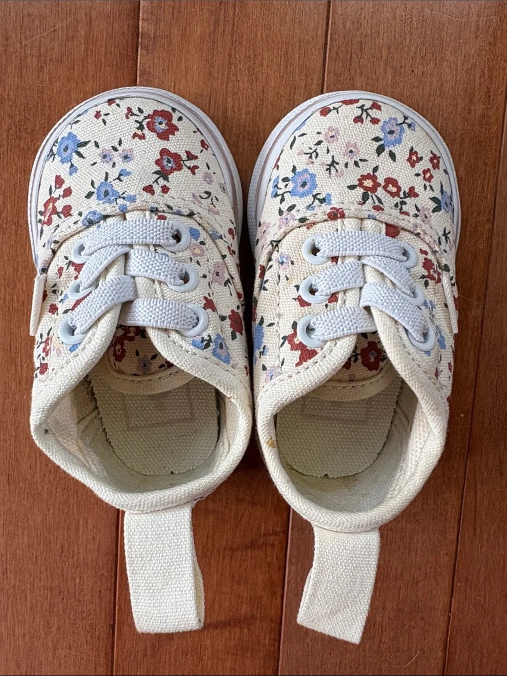 Vans cute cream