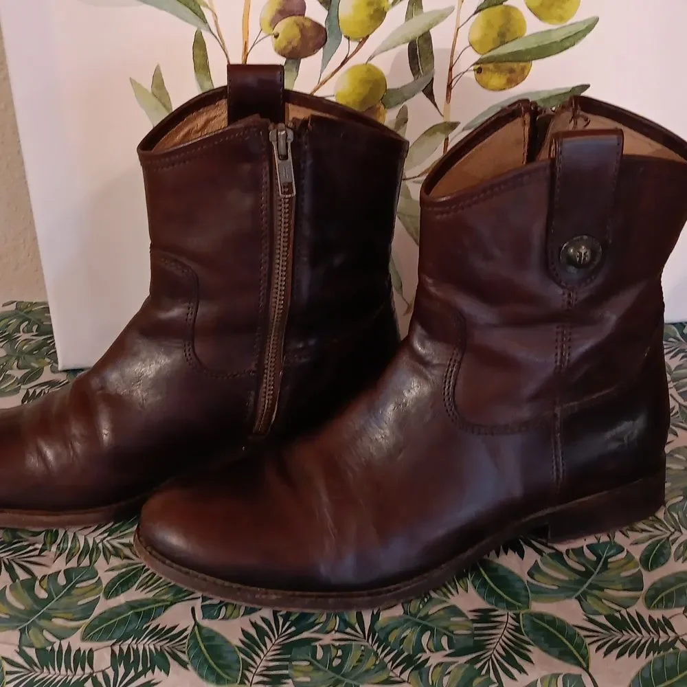 Frye pretty size 11