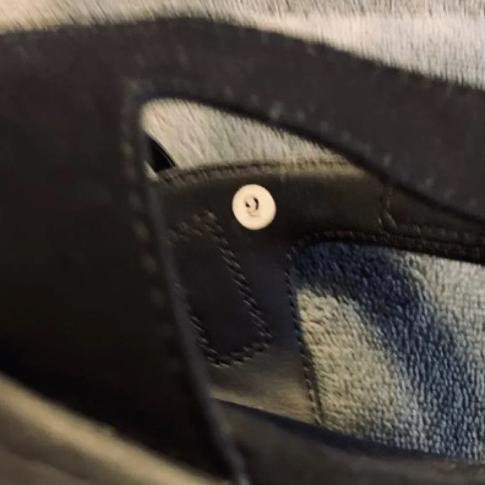 Skechers used very