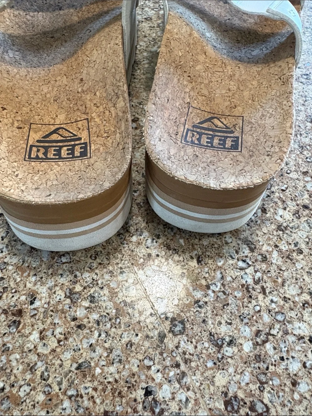 Reef platform cork