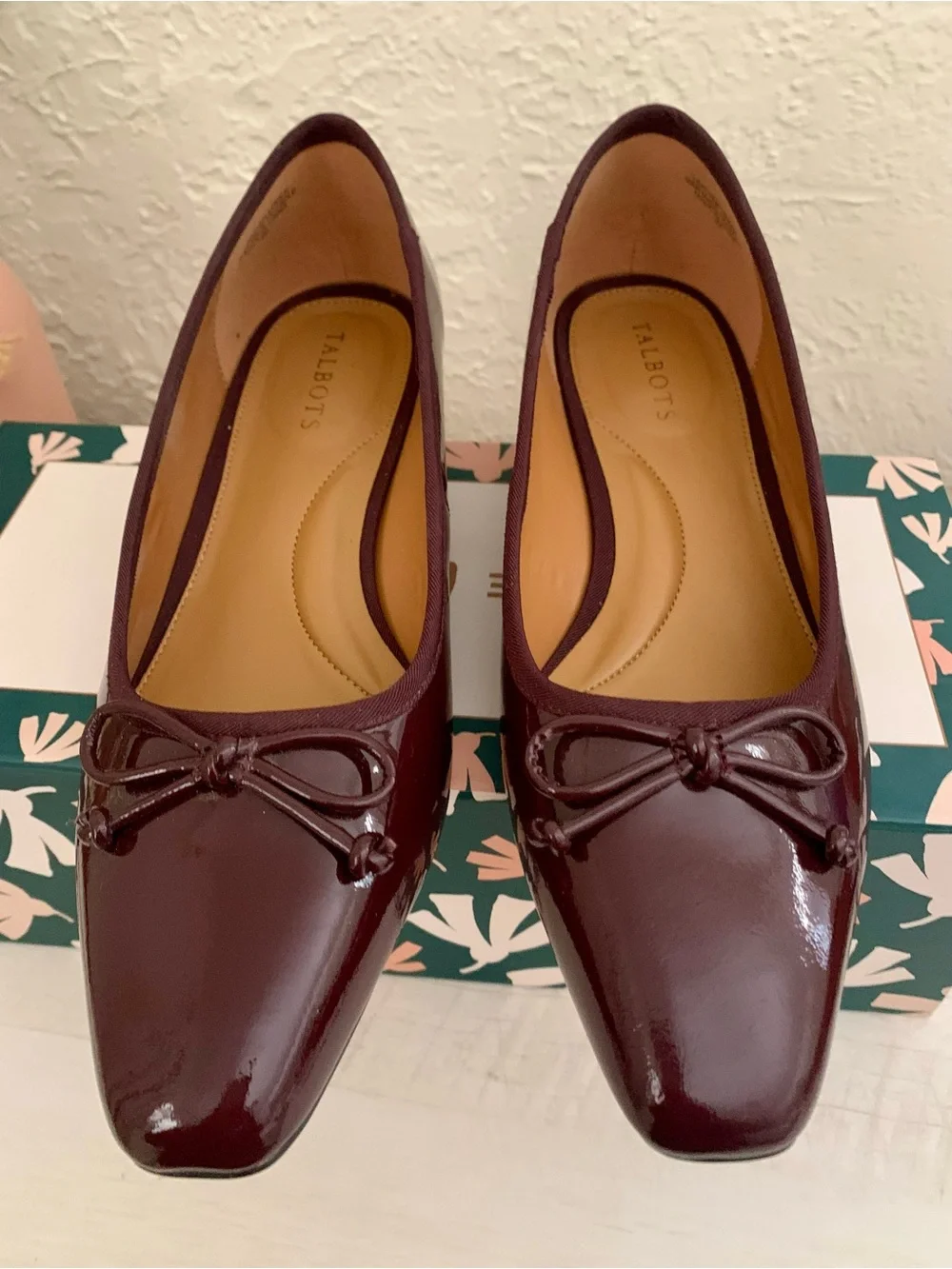 Talbots shiny patent