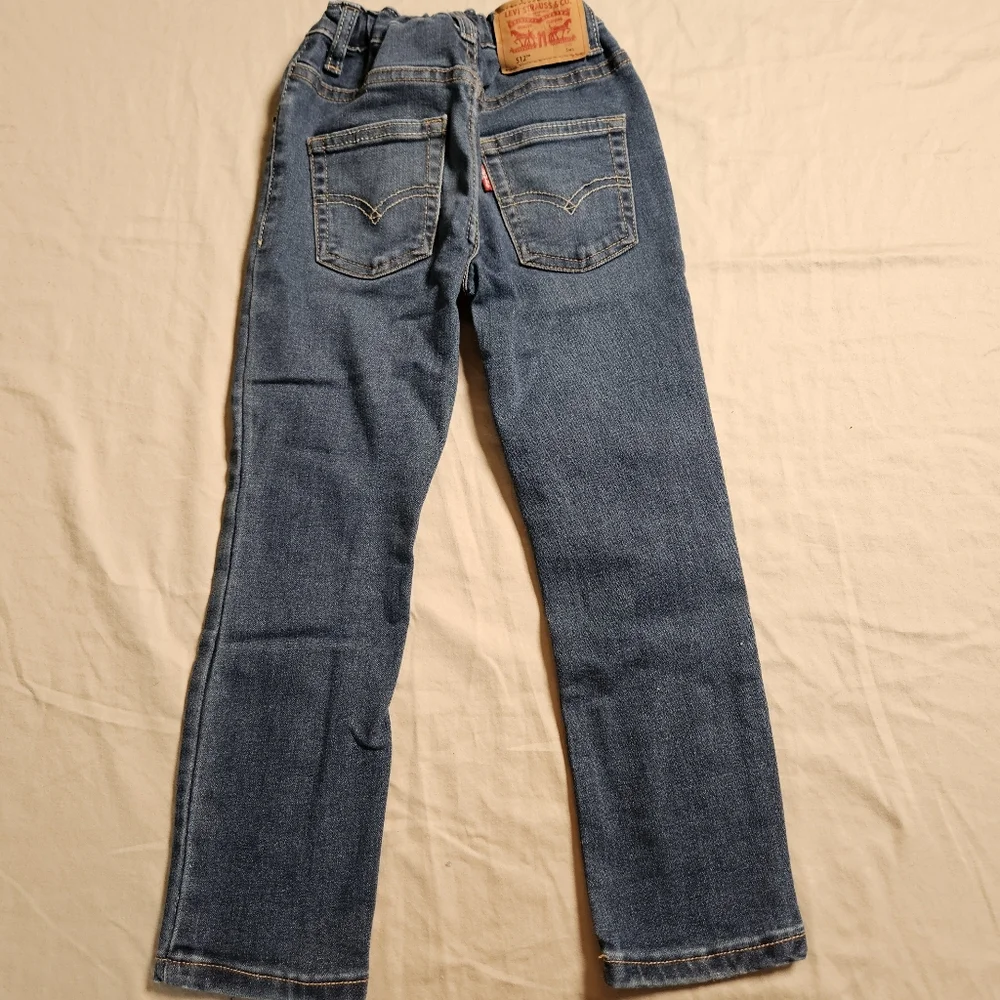 Levis little levi