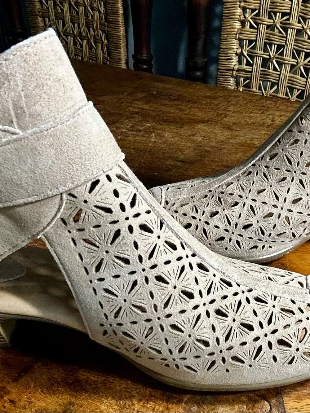 Earth added ankle trendy