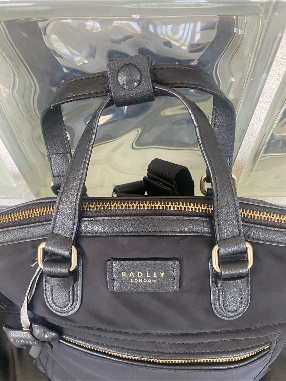 RADLEY LONDON sleek black