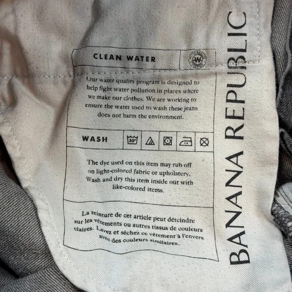Banana Republic embrace timeless