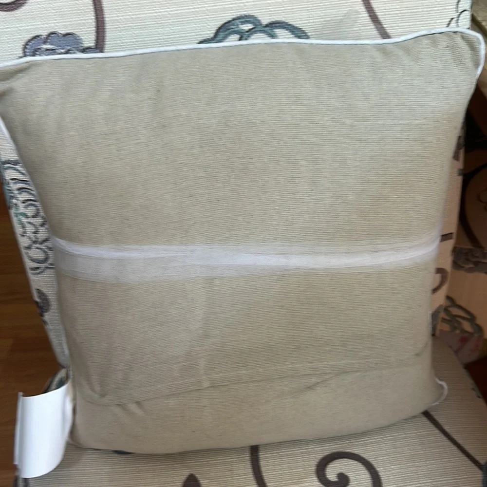 Grasslands Road love gift