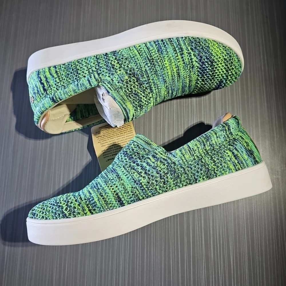 Spenco coastal slip