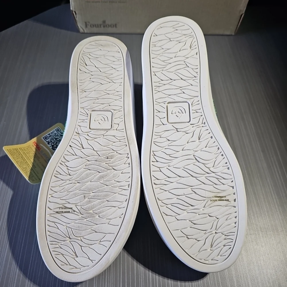 Spenco coastal slip