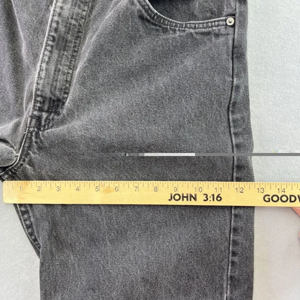 Levis levis black