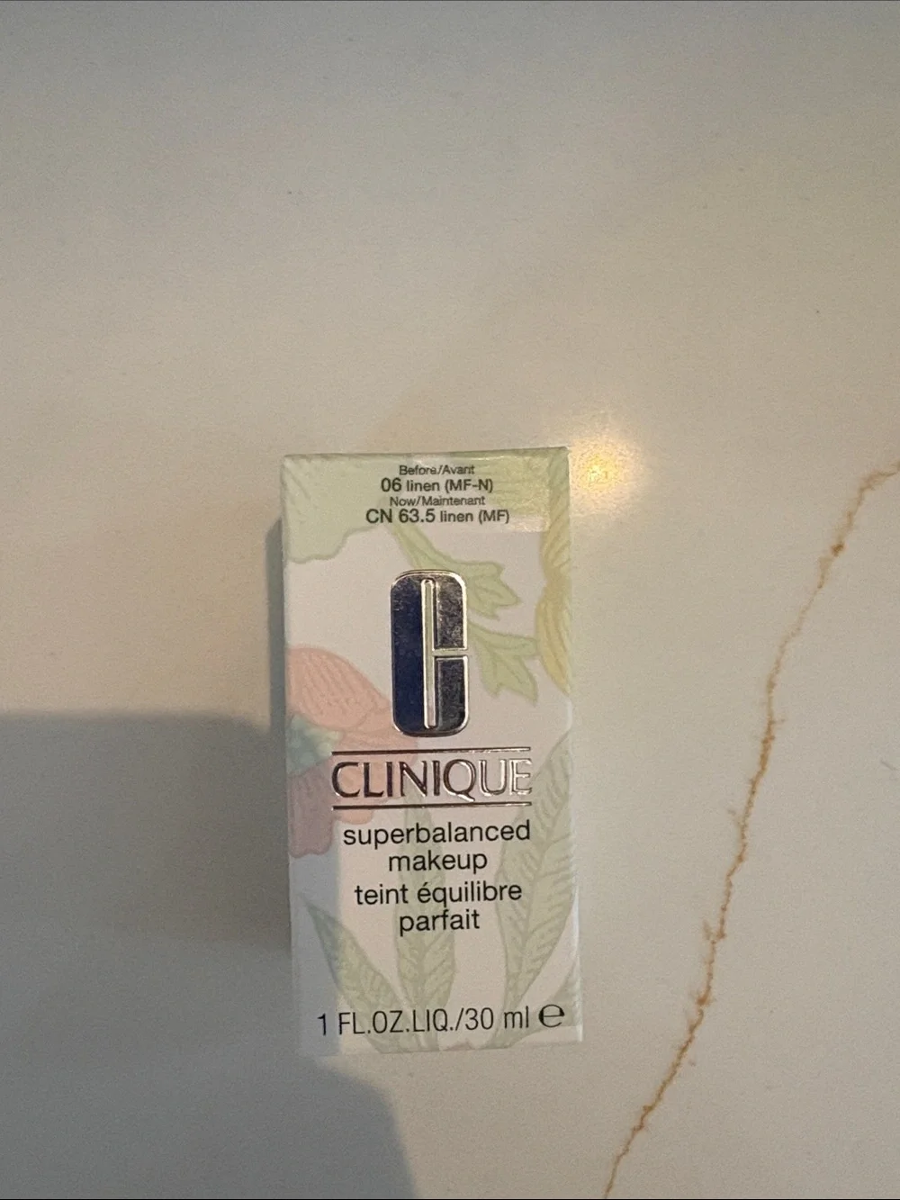 Clinique Superbalanced Makeup Liquid Foundation — CN 63.5 linen (MF)
