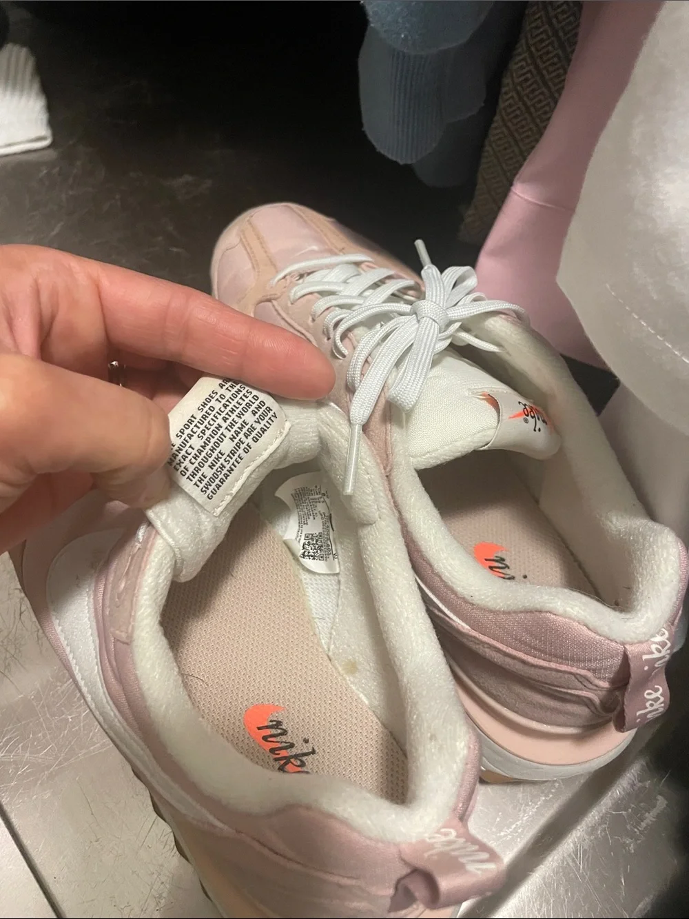 Nike silhouette need midsole