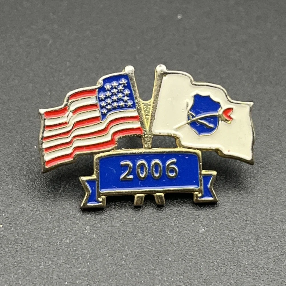 2006 National Law Enforcement Memorial Dual Flags Lapel Hat‎ Pin