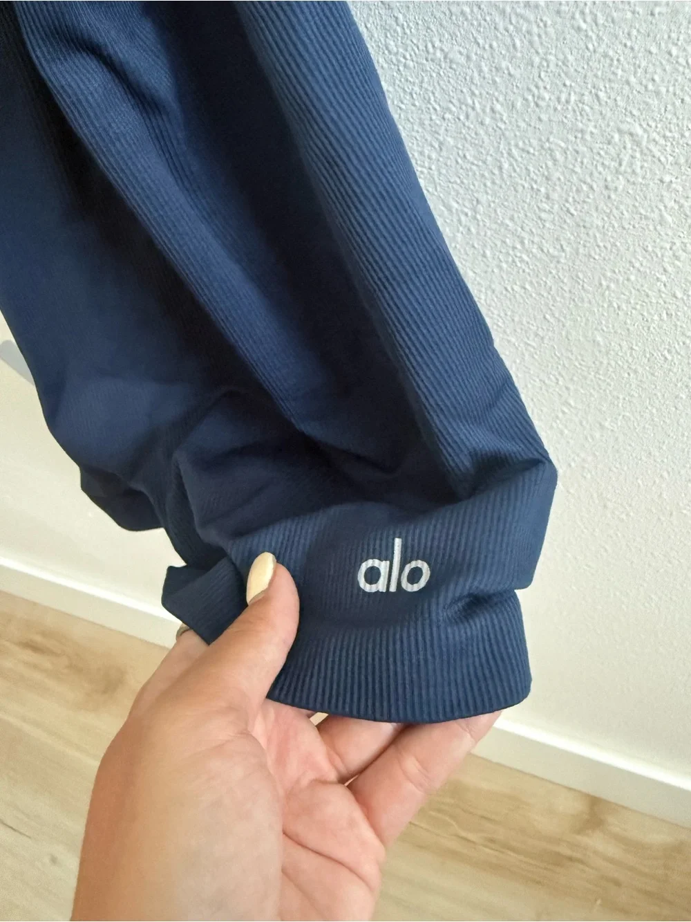 ALO Yoga as athletic features