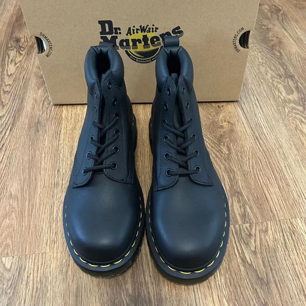 Dr. Martens authentic dr