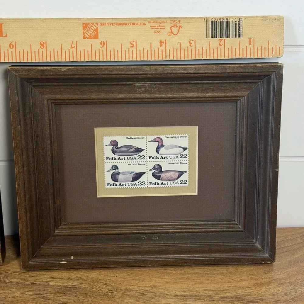 The Unbranded Brand framed vtg