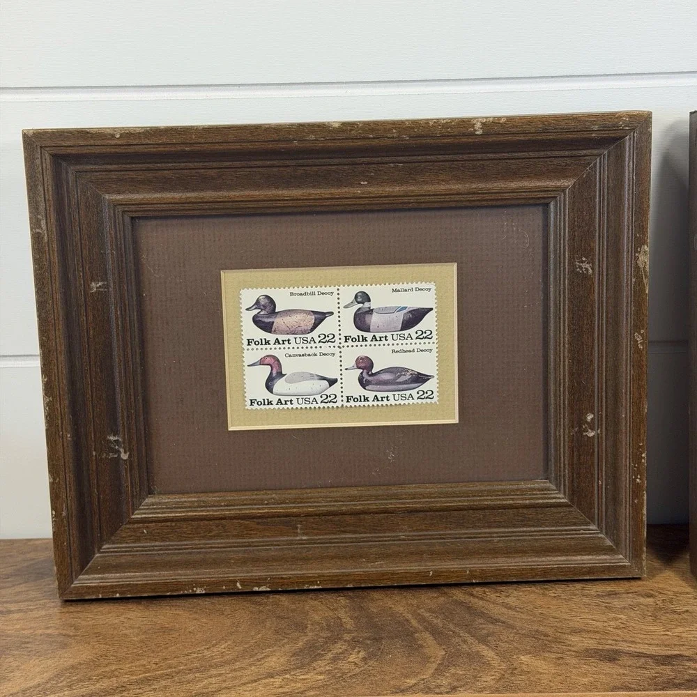 The Unbranded Brand framed vtg