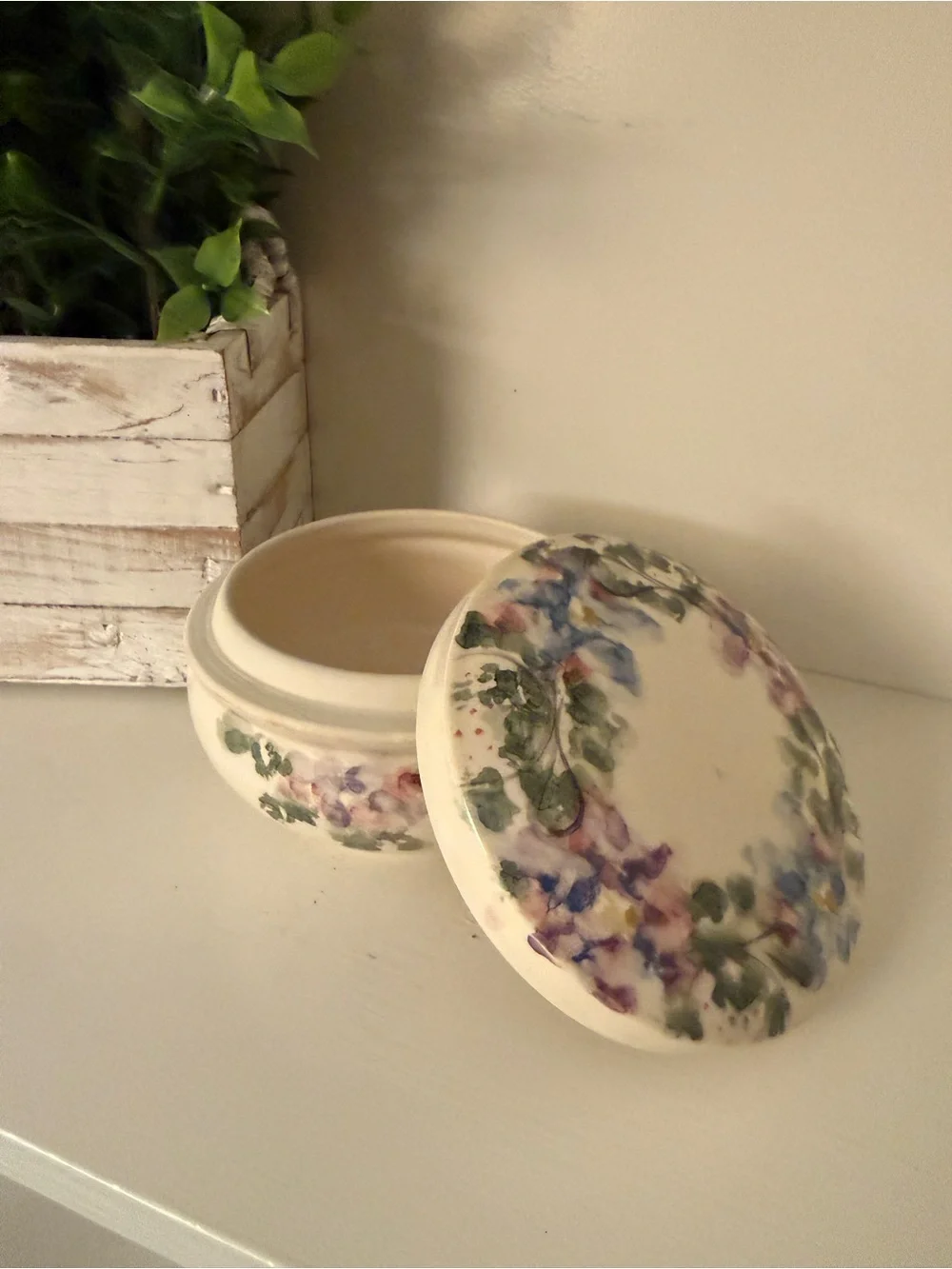Studio Pottery signed hand