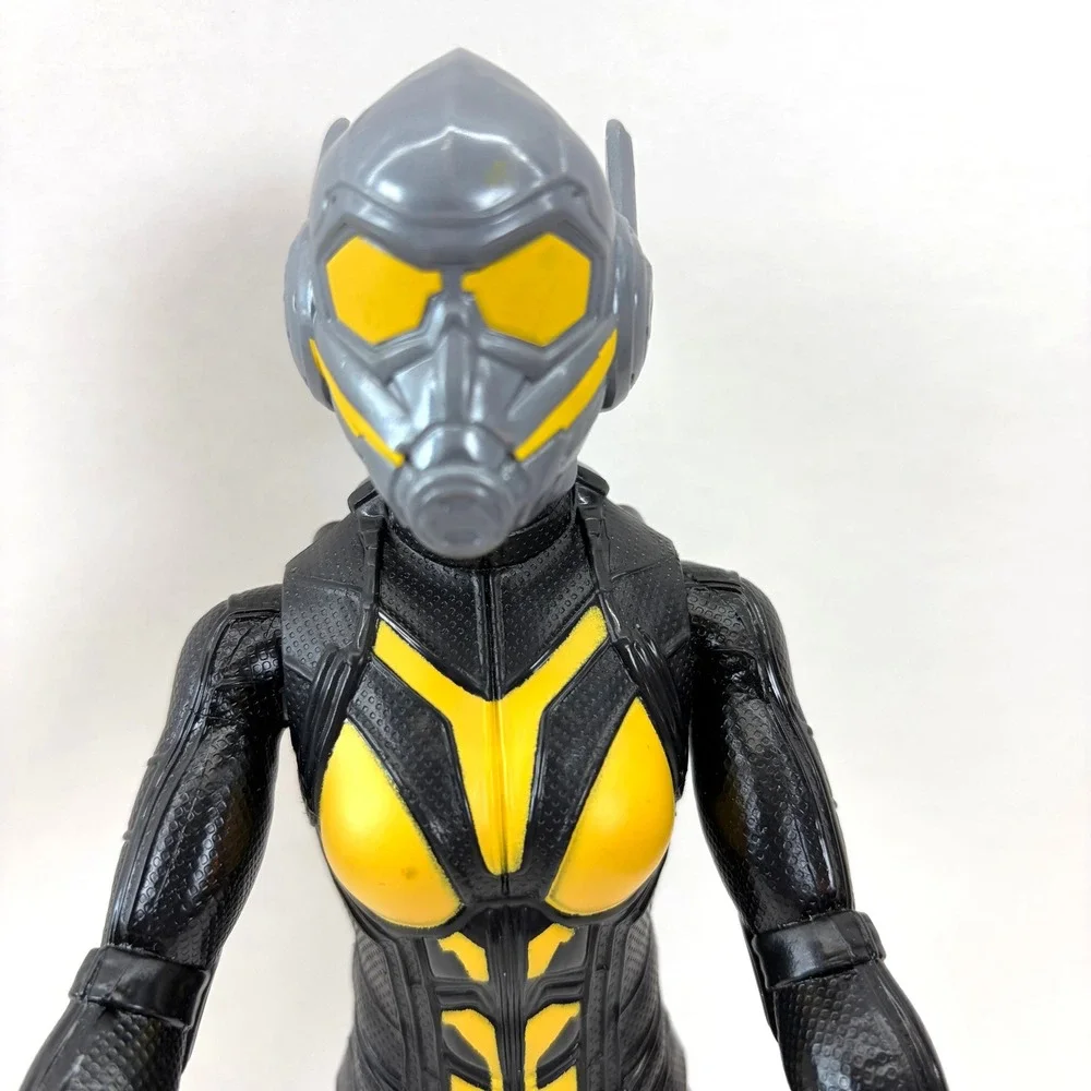 Hasbro marvel titan