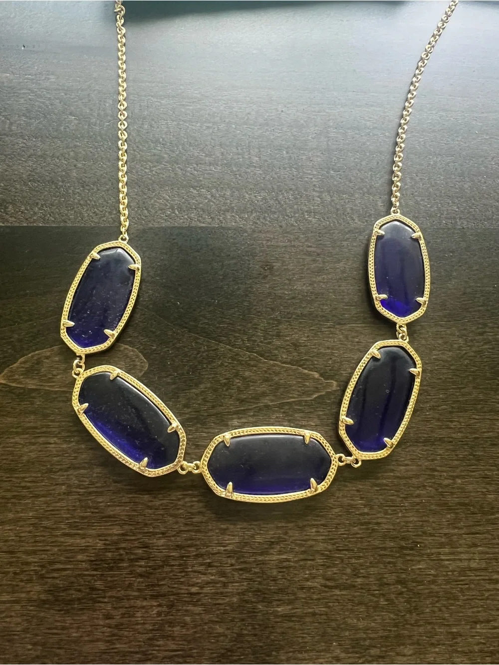 Kendra Scott necklace style