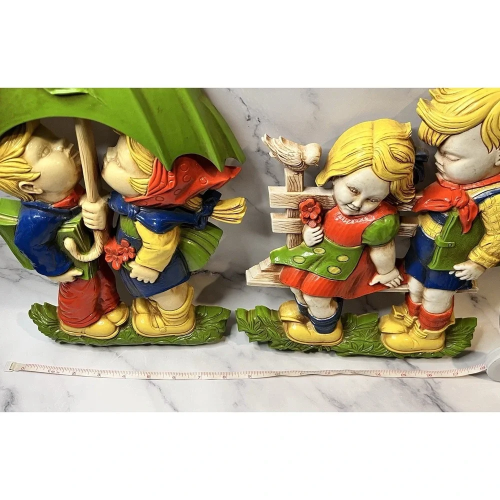 Set of 2 Homco Wall Decor 1977 Boy & Girl With Umbrella Kiss Boy & Girl Bench