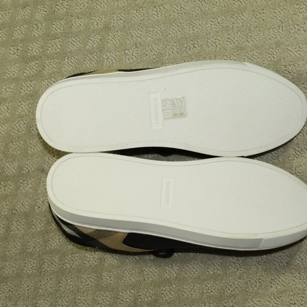 Burberry step into
