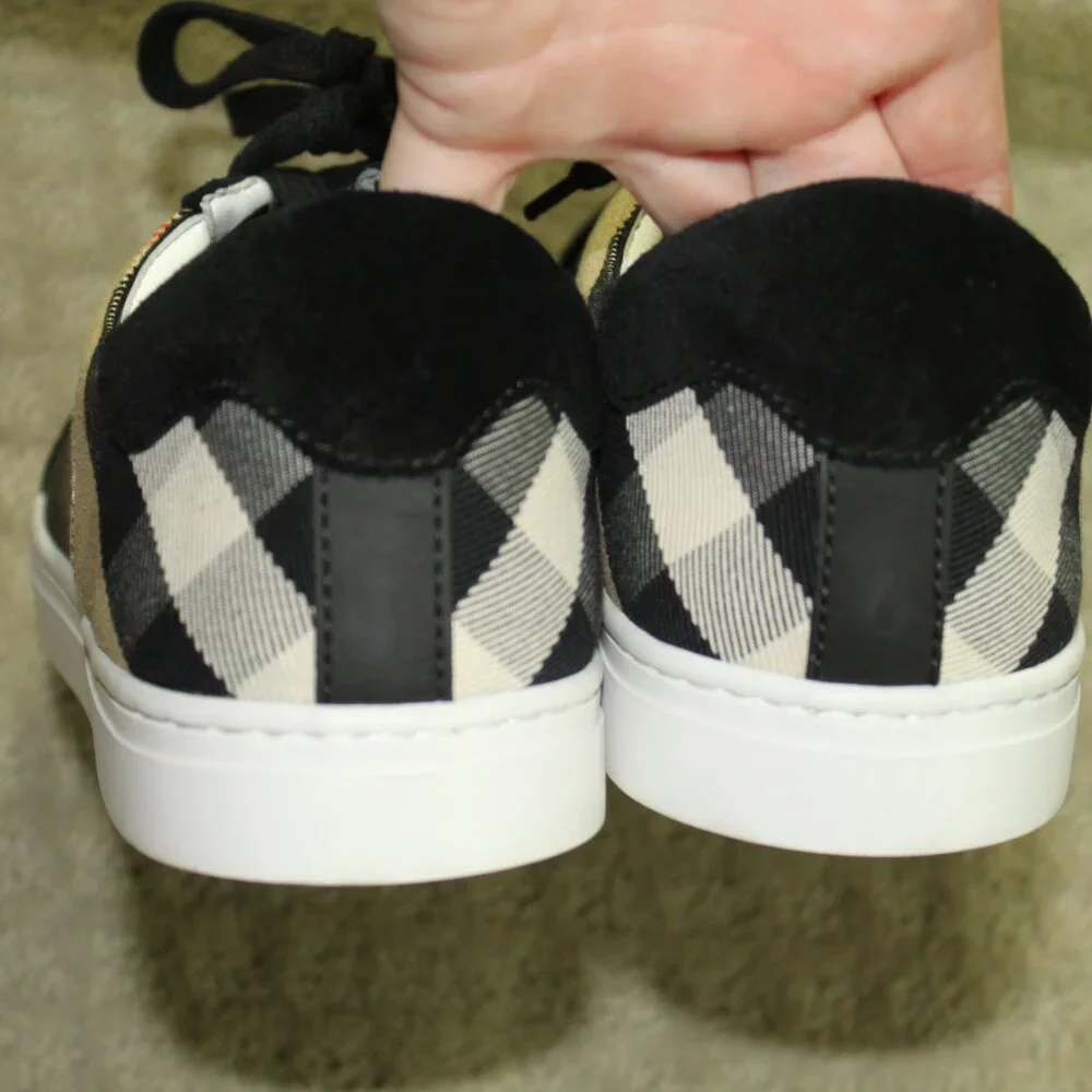 Burberry step into