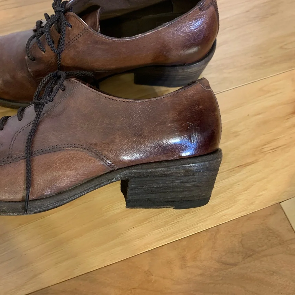 Frye classic women