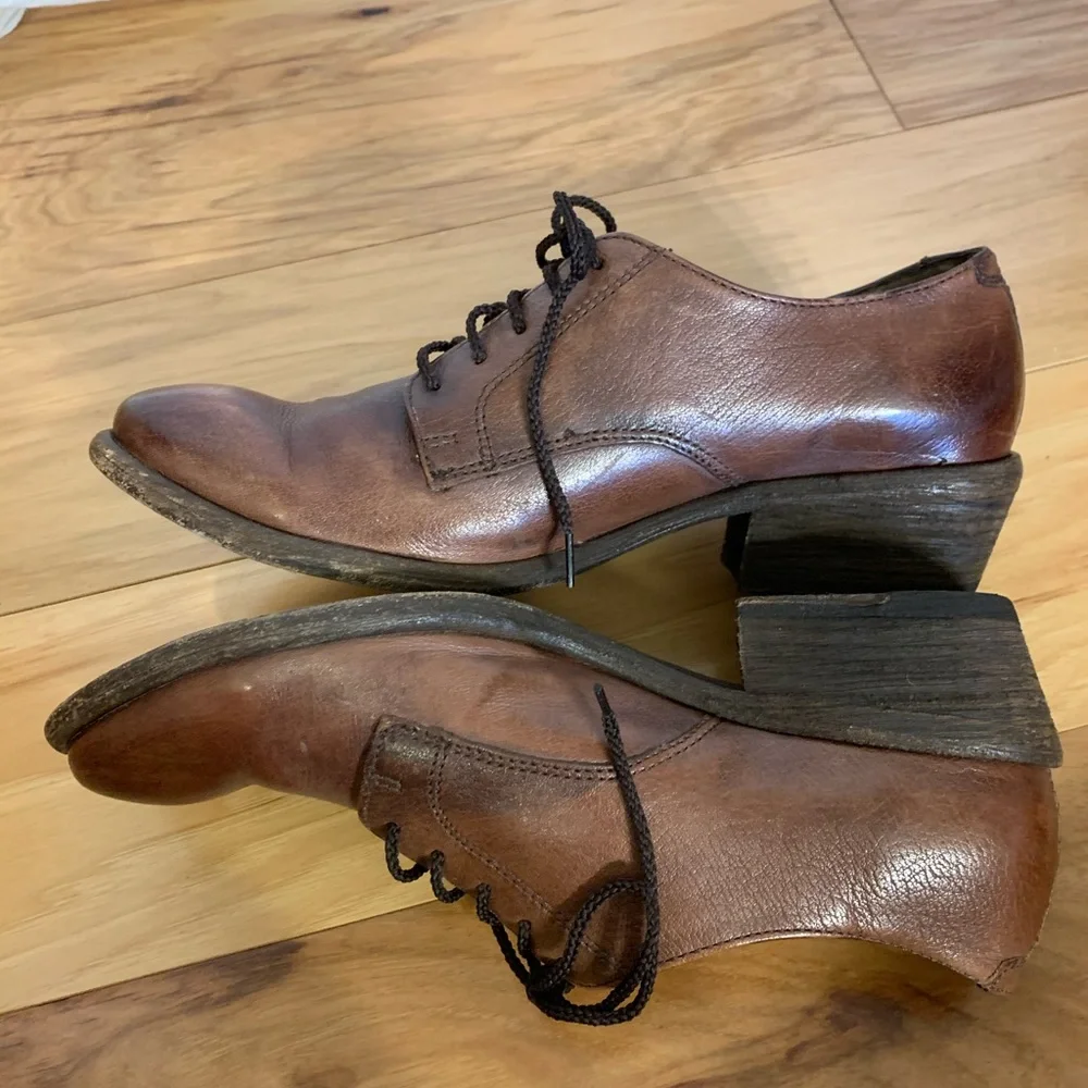 Frye classic women