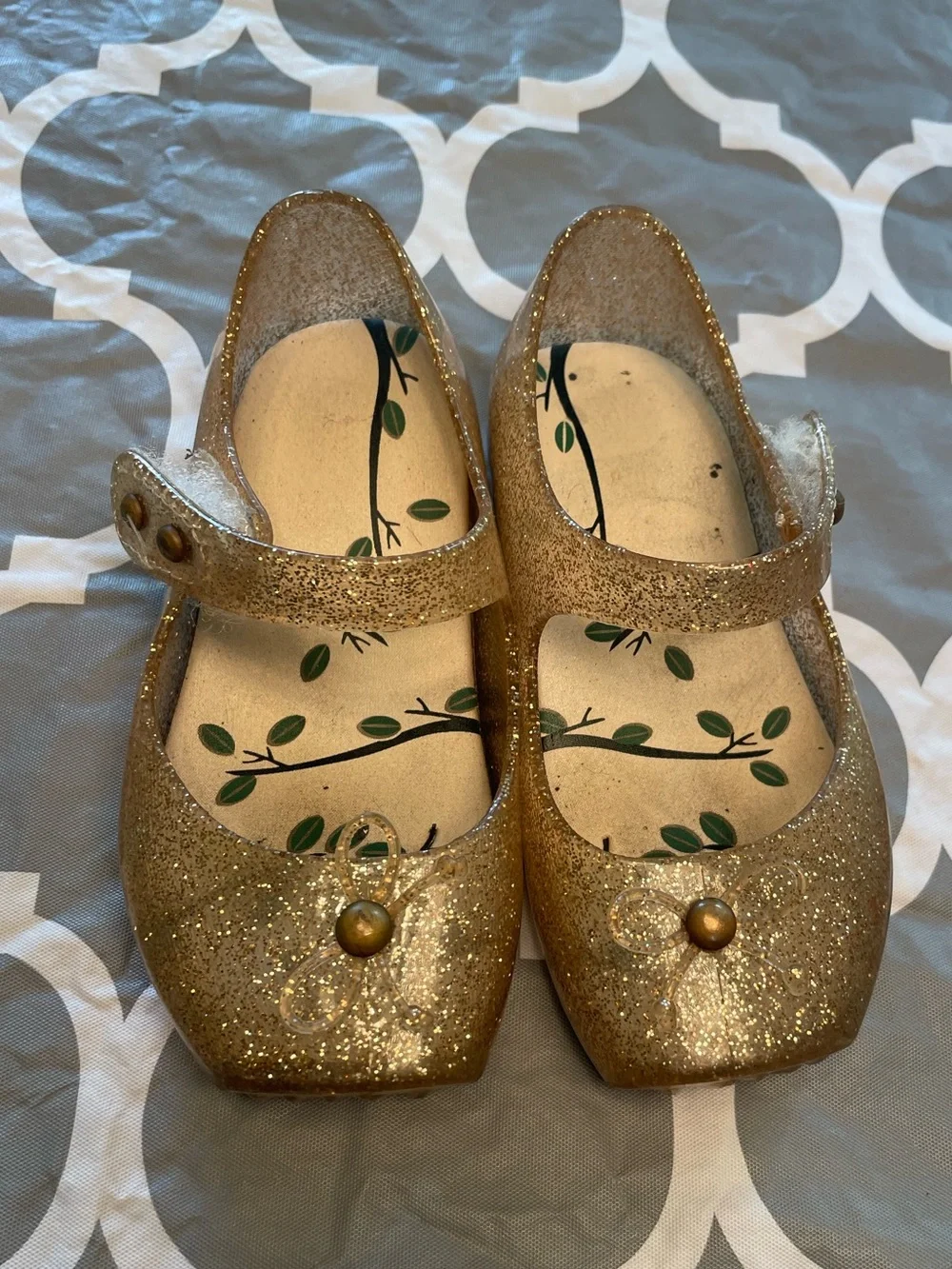 Baby/toddler Girls' size 7 Sparkle Mary Jane jelly Shoes in Gold so precious