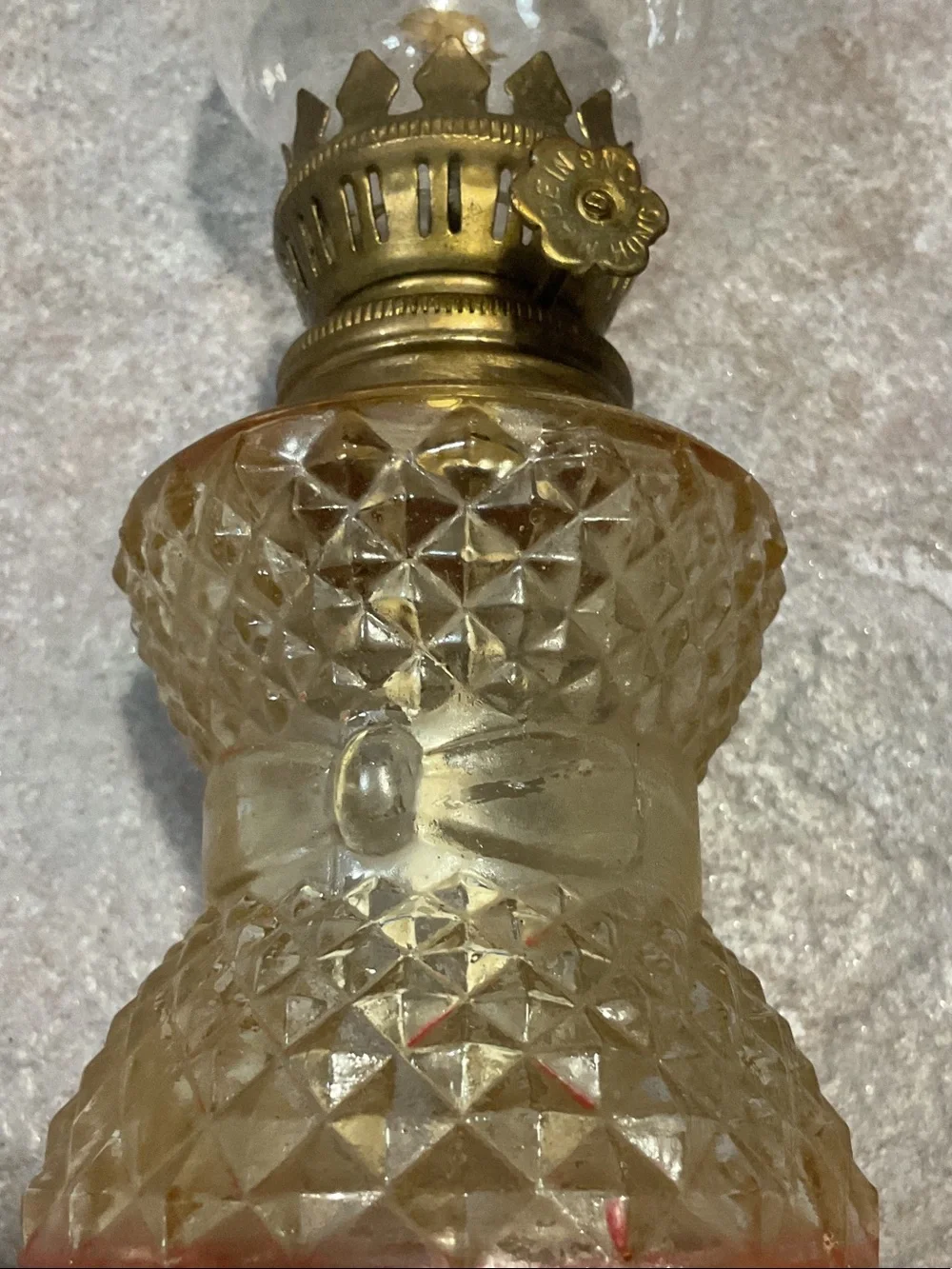 Vintage-Style Glass Hurricane Lamp - Clear and Pink
