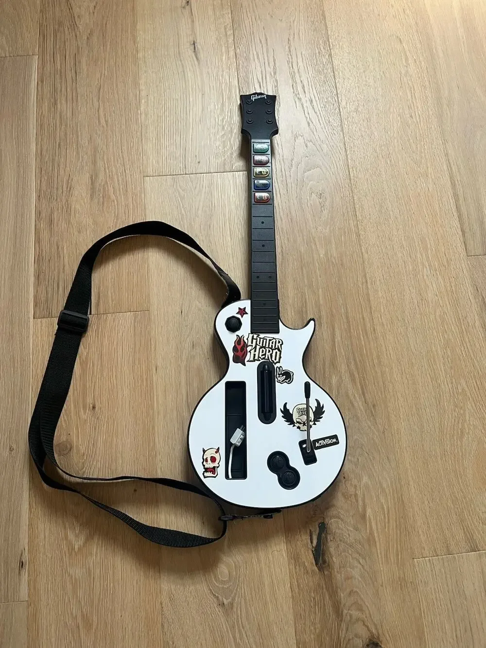 Wii Guitar Hero Gibson Les Paul White Wireless Guitar w/ Strap Back Cover WORKS