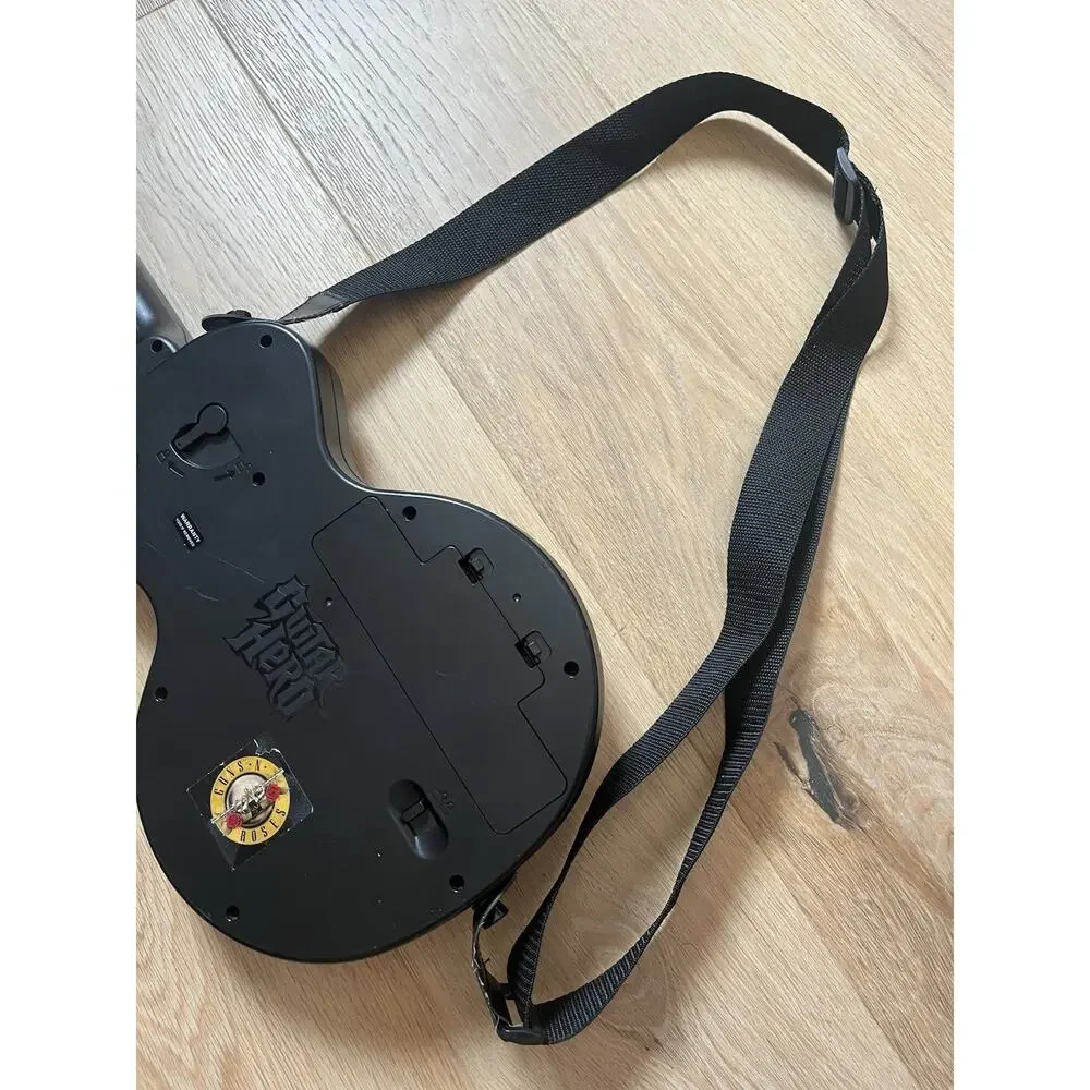 Nintendo les guitar back