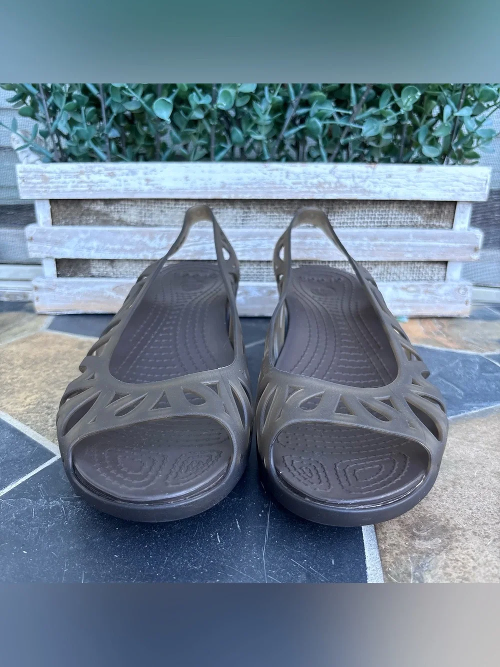N/A crocs adrina