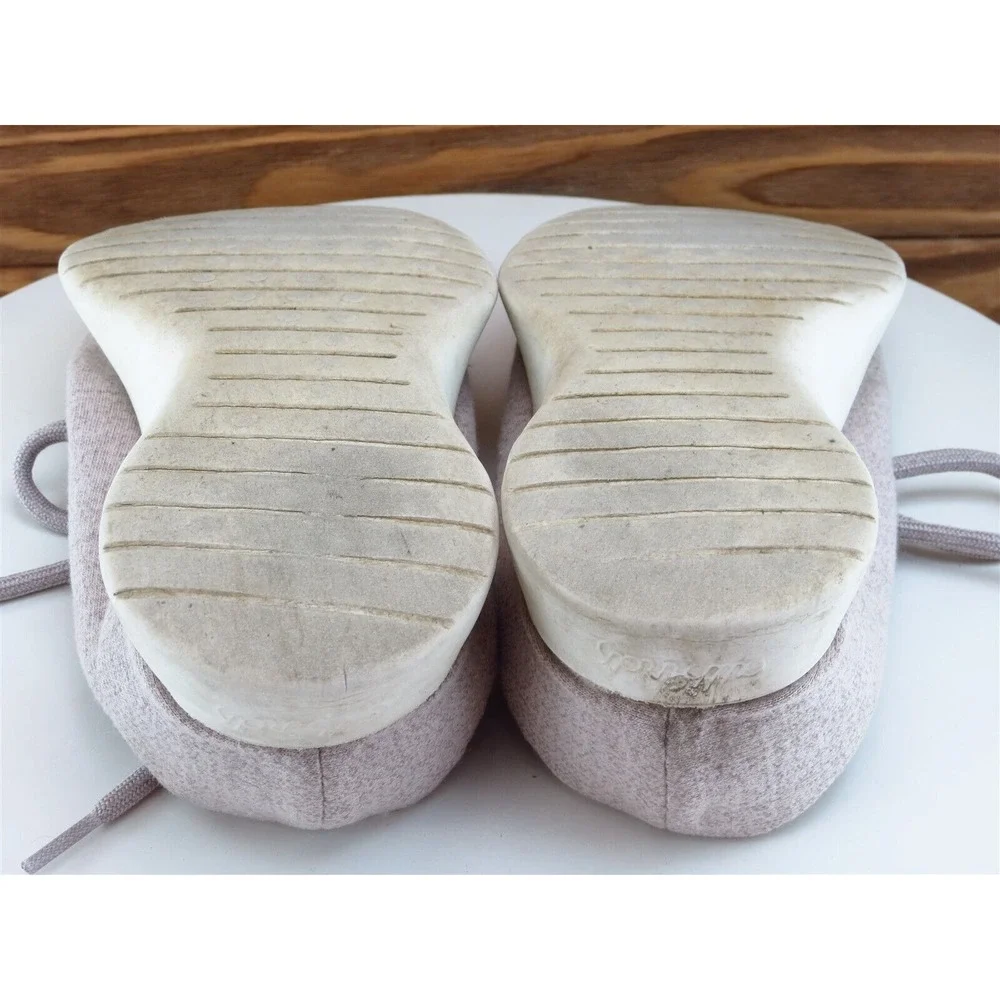 allbirds shoe store standards