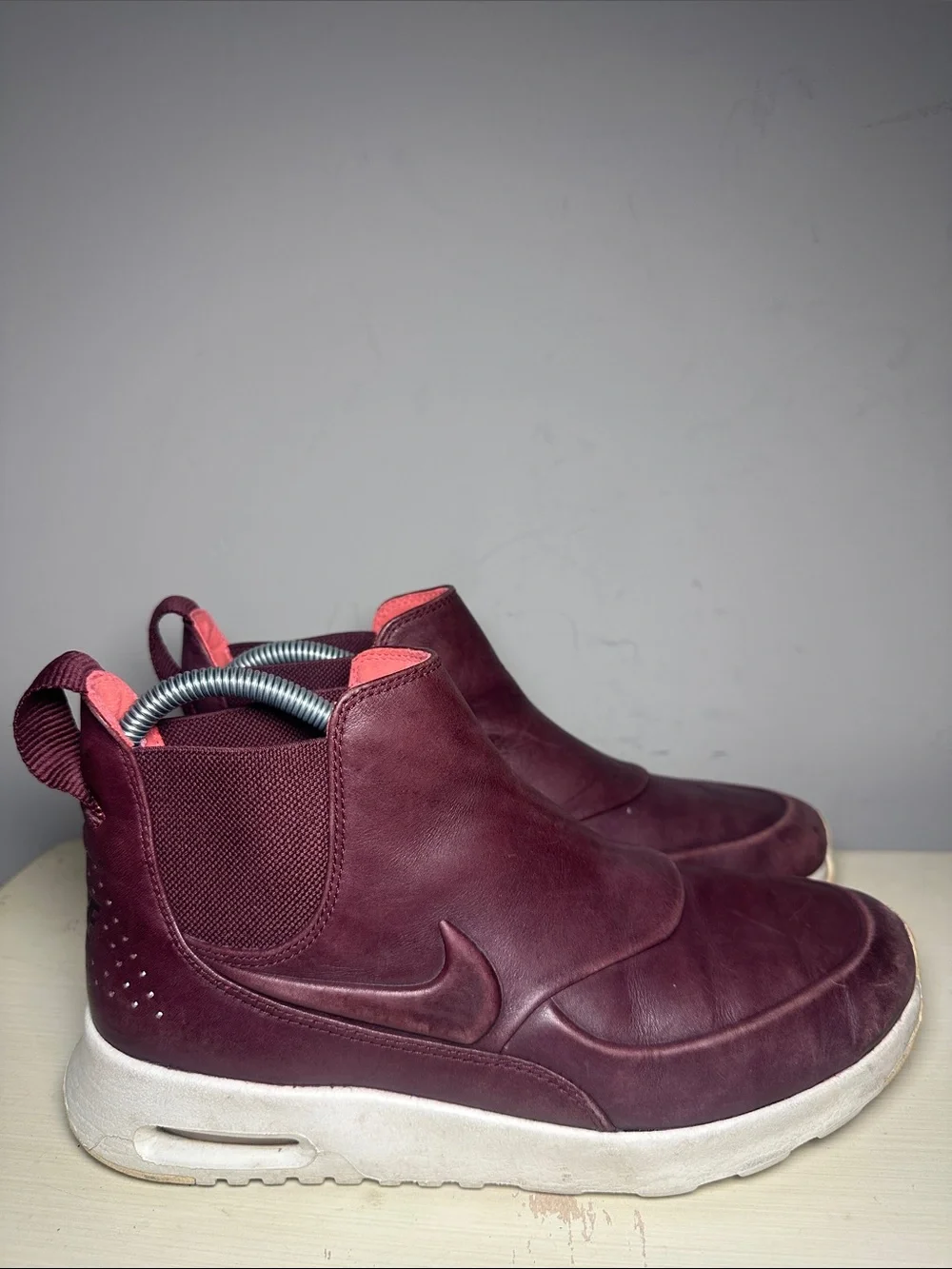 Nike air max Thea mid leather Maroon Slip-On Athletic Boots with Coral Accents