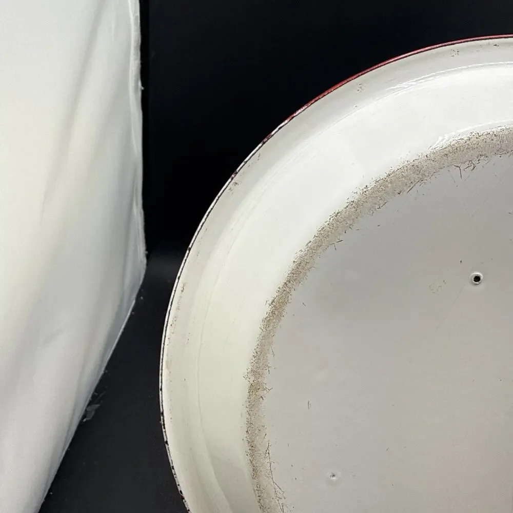 White vintage red