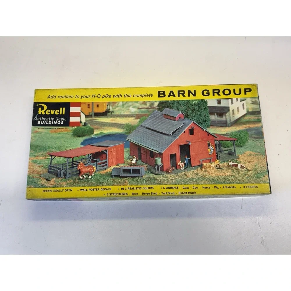 Model Train HO Scale Revell Barn Group Open Box Kit T-9015 249 VTG
