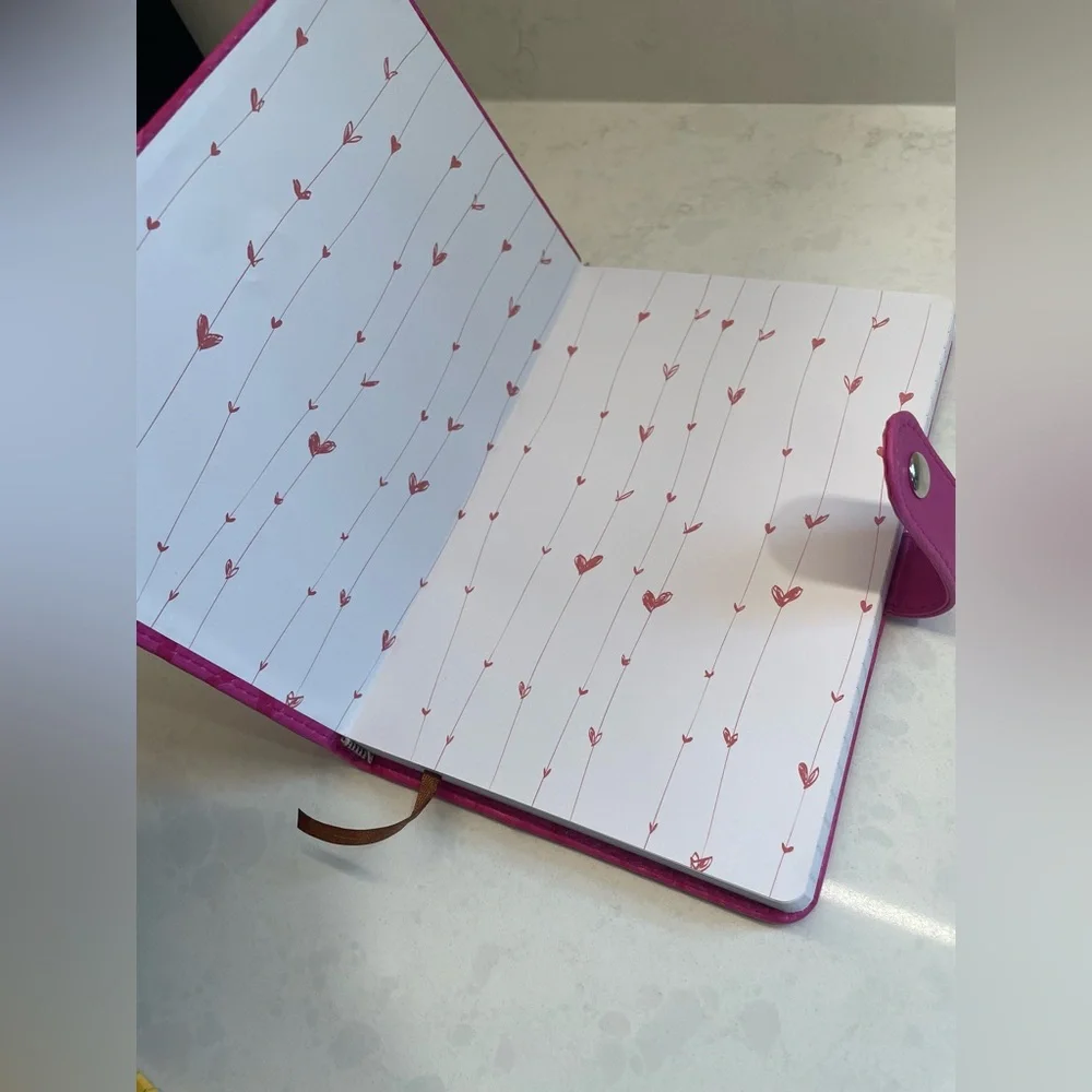 The Happy Planner pink heart