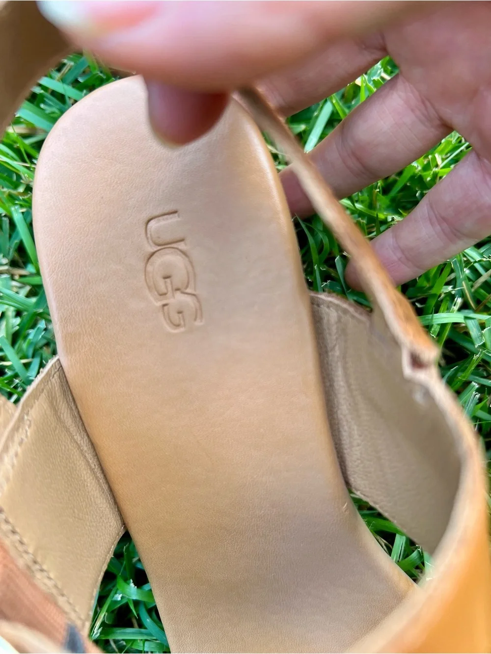 UGG beautiful wedge