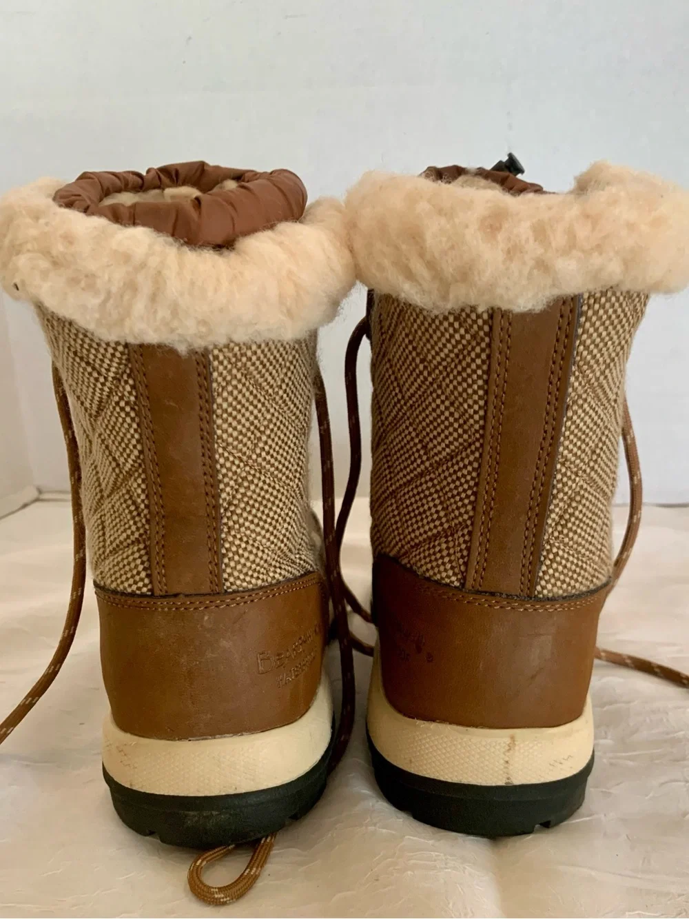 BearPaw warm stylish