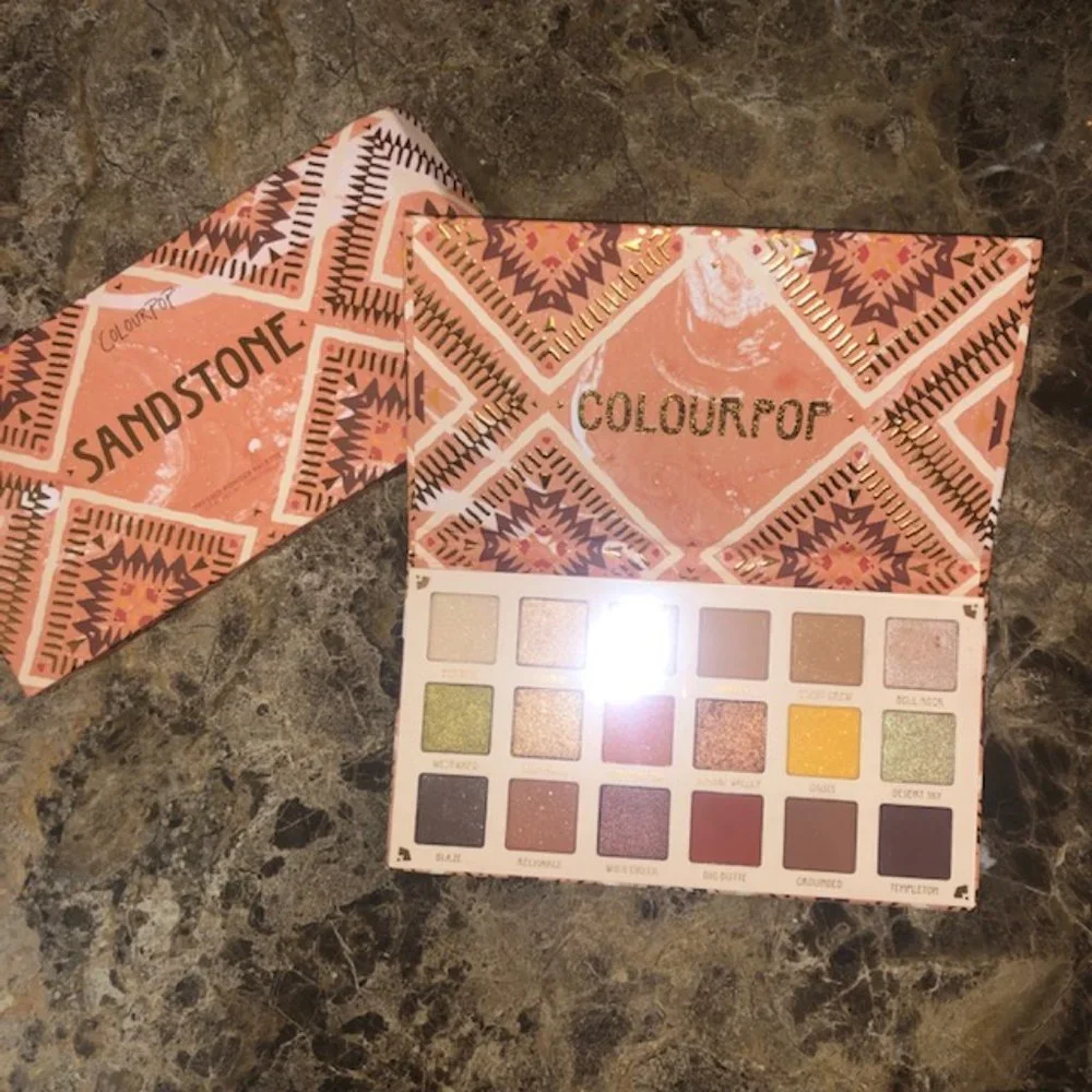 Colourpop sandstone palette