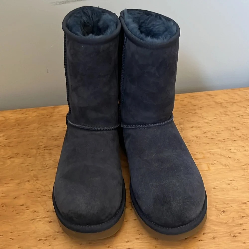 UGG Australia Classic Short II Women's Boots navy blue sheepskin boots