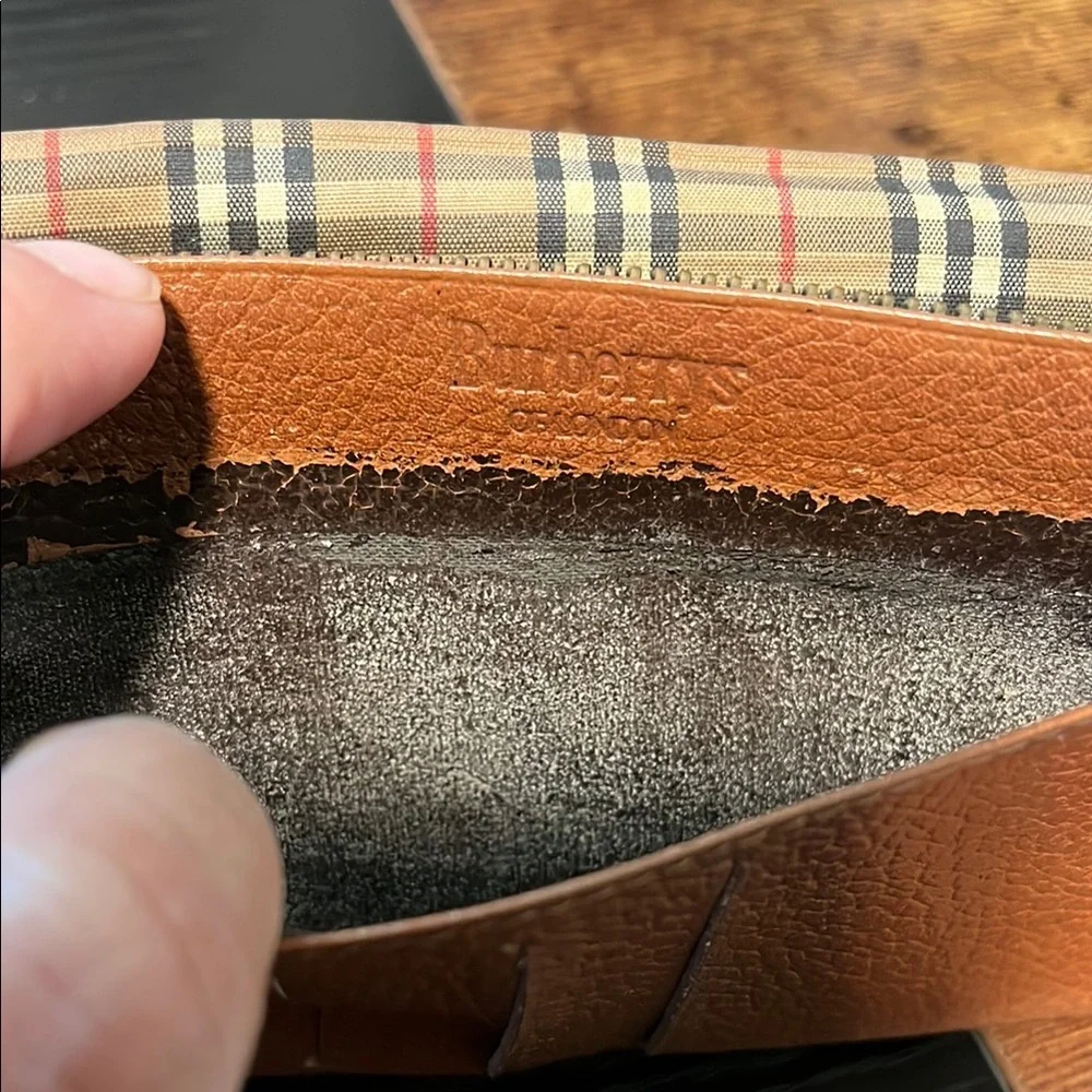 Burberry Bifold Leather Long Wallet Flap Logo Embossed Nova Check Clasp Brown M