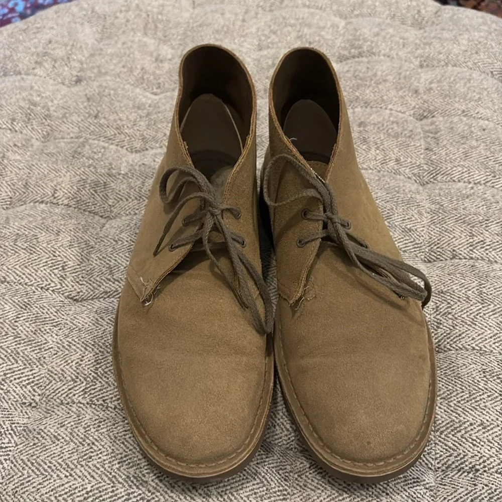 Clarks good stiching