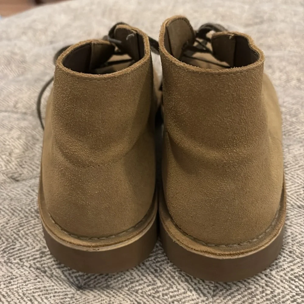 Clarks good stiching