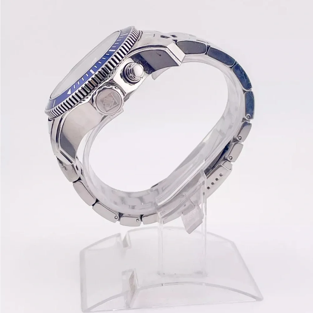 Invicta stylish watch