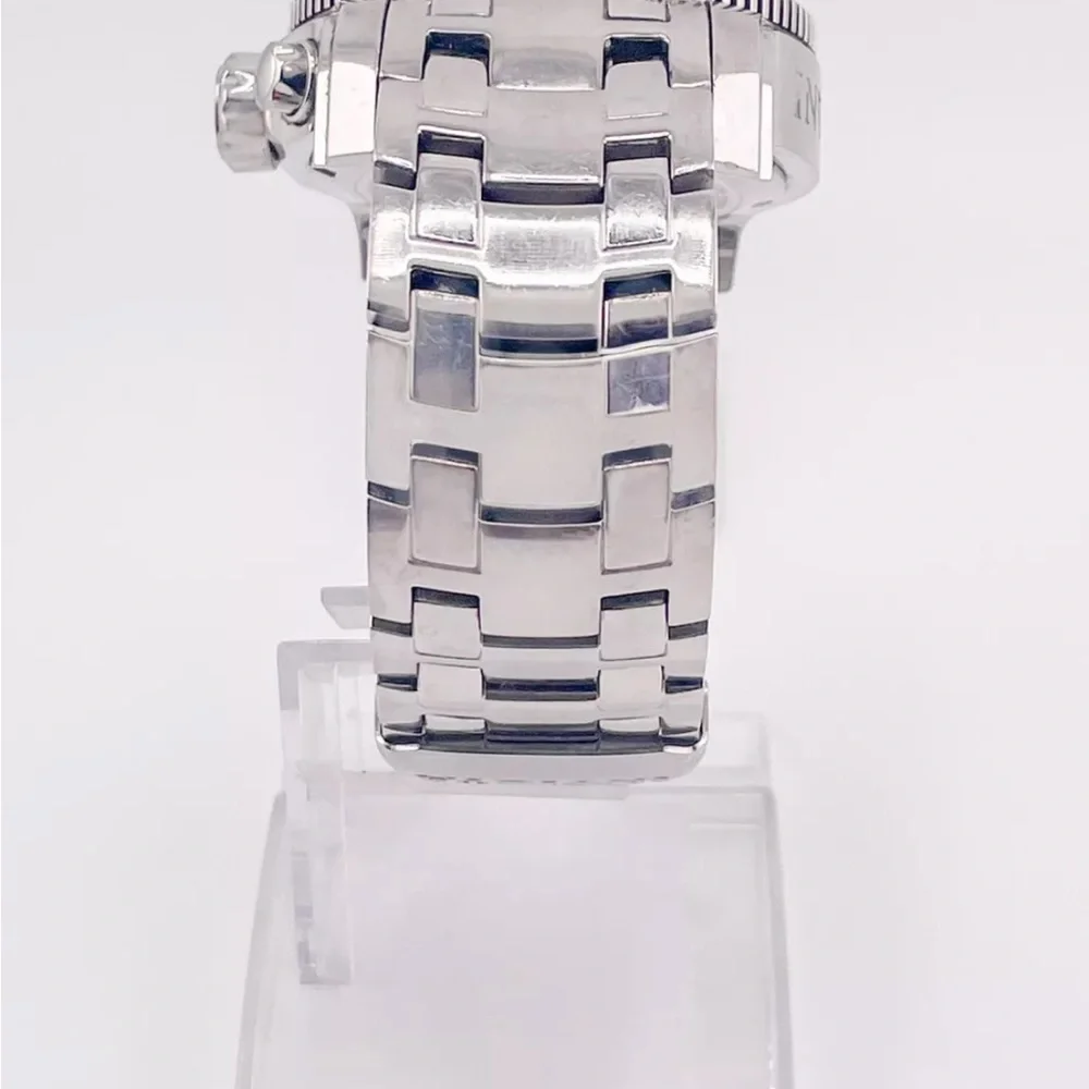 Invicta stylish watch