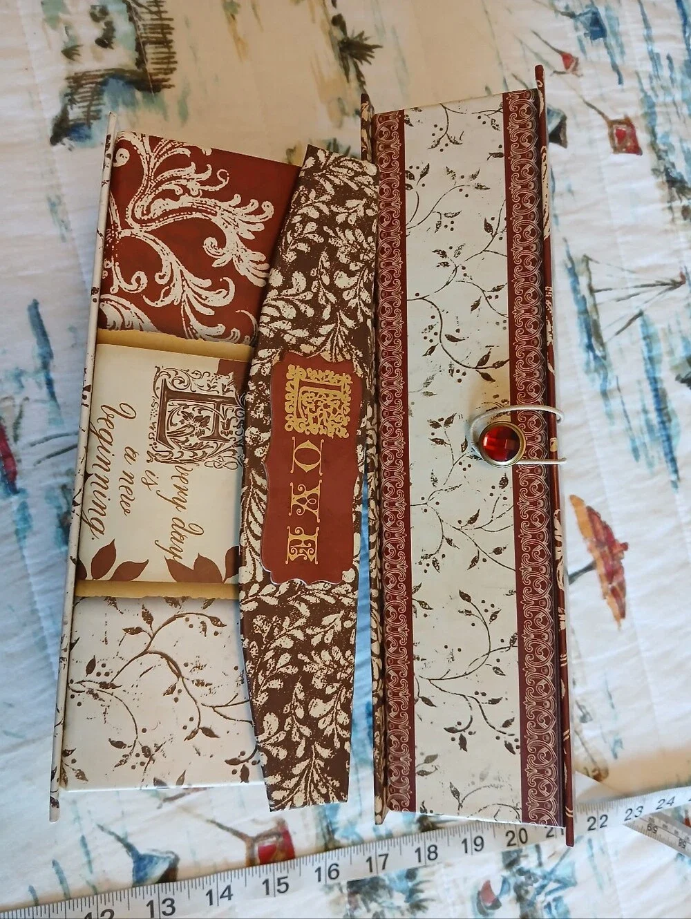 jo moulton love motif